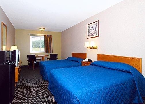 Rodeway Inn Blair Екстериор снимка